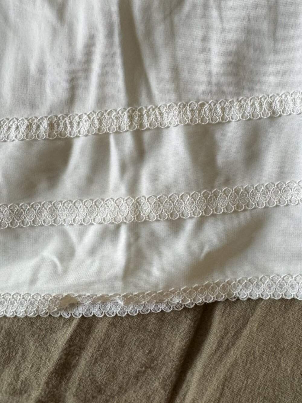 Vintage Lorraine Creamy Off White Long Maxi Slip Skirt Large - Picture 7 of 7